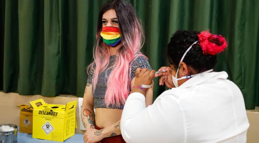 10 anos da política nacional de saúde LGBT: colocá-la em prática ainda é um desafio